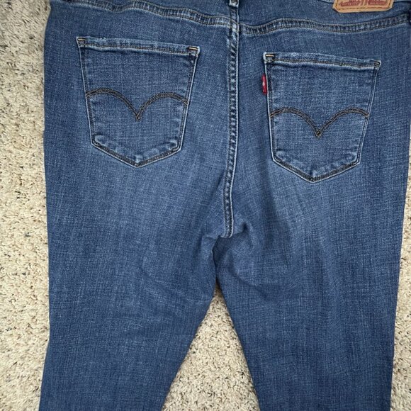 Levi's 311 Shaping Skinny Jeans Women's 32 Blue Mid Rise Medium Wash Red Tab - Picture 10 of 13